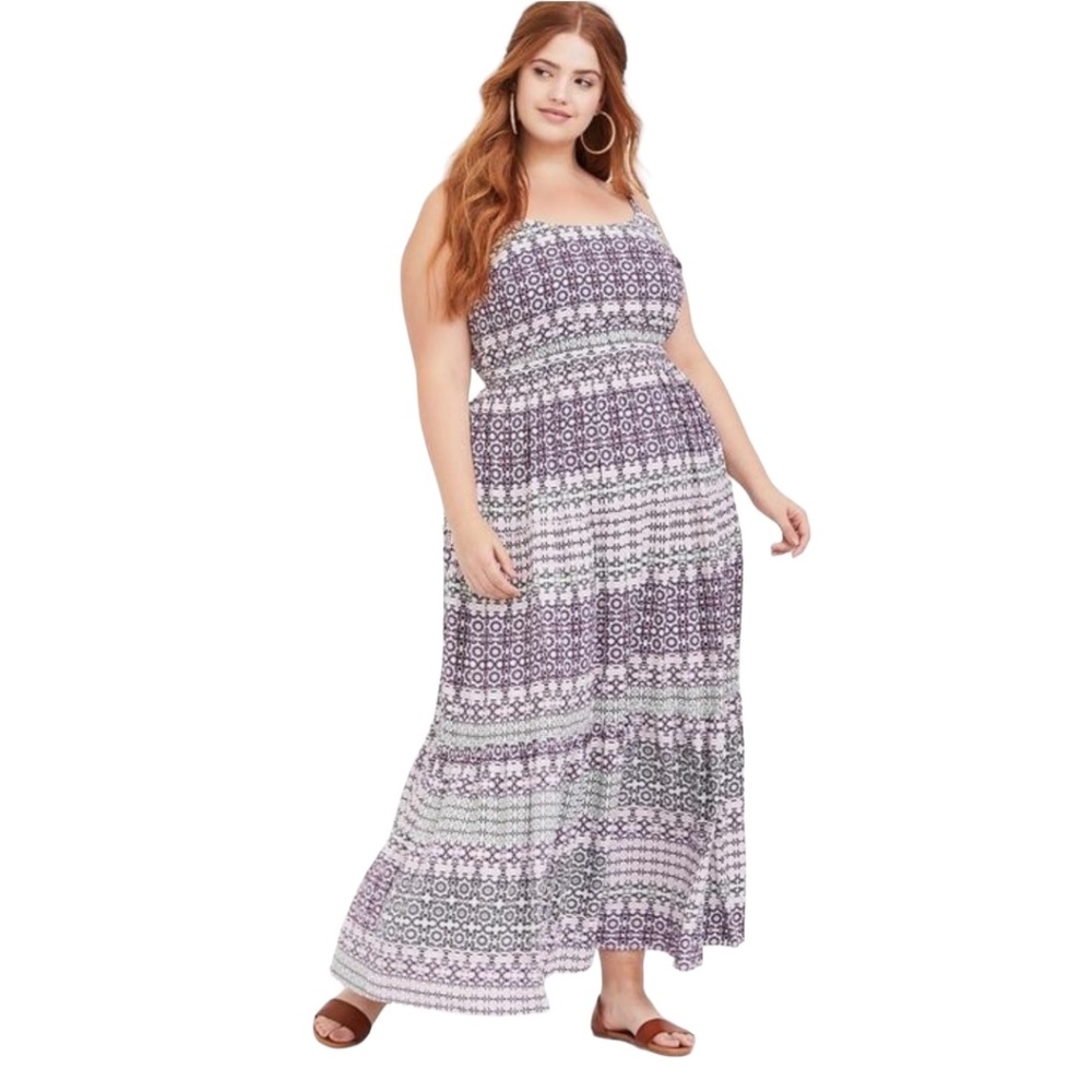 Torrid Maxi Challis Tiered Dress in Multicolored Geometric Print Size 1 (14/16)